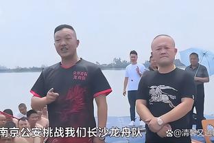 生涯中遇到的最强后卫是？C罗：阿什利-科尔！